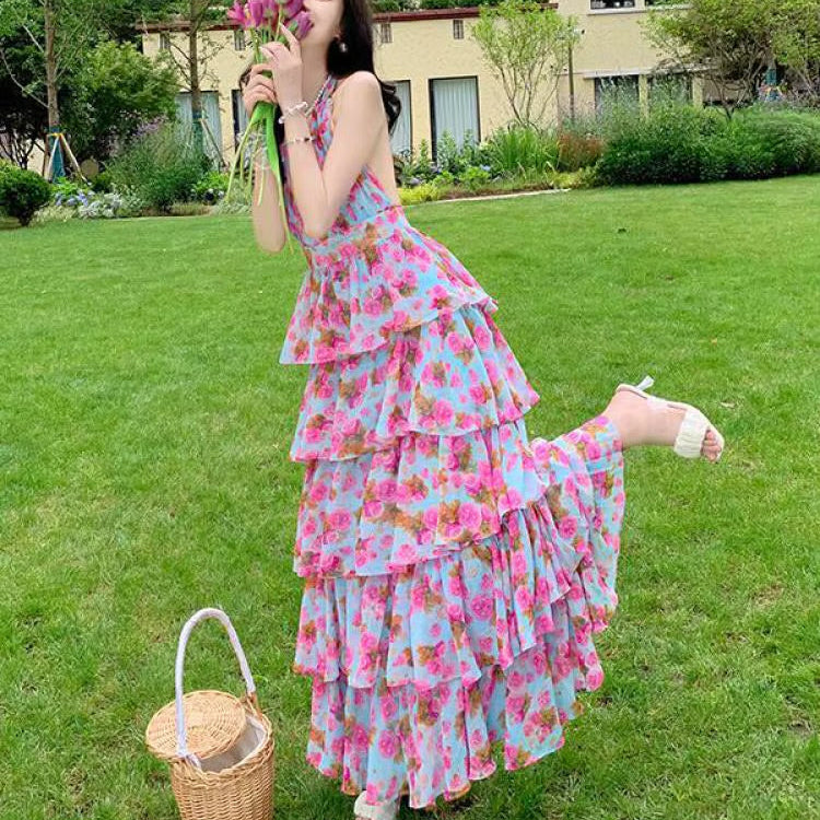 French high-waisted cake dress