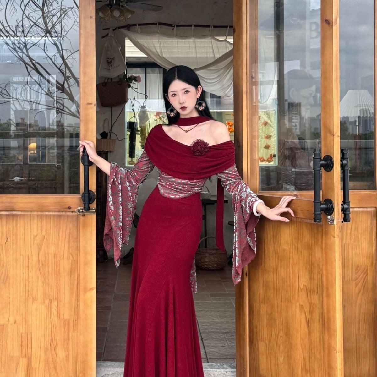 Red color-blocked knit dress